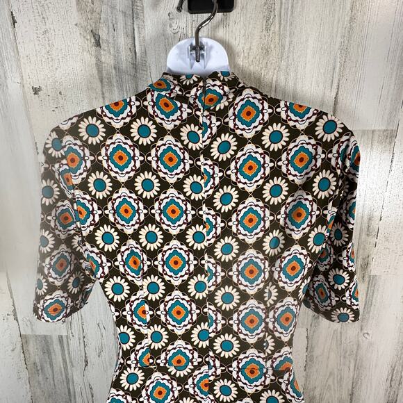 Donna Morgan Moroccan Floral Dress 0 | Sleeveless | Stretch | Knee Length - Picture 6 of 9